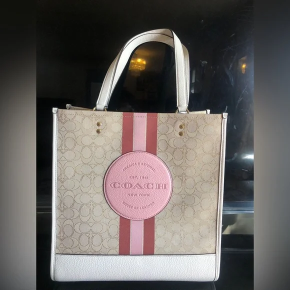 NWT COACH Dempsey Tote In Signature Jacquard With Stripe And Coach Patch